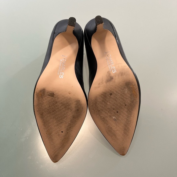 Charles by Charles David black leather pumps size 9.5 - Picture 4 of 6